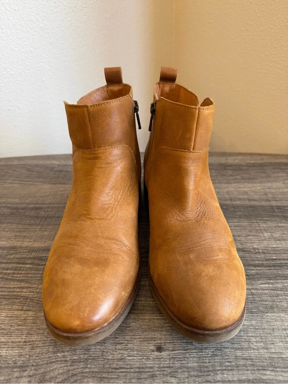 Women’s Lucky Brand Tan Leather Ankle Boots - Classic Chelsea Style